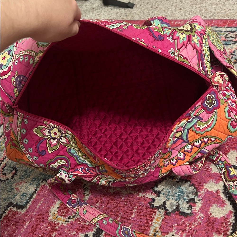 Vera Bradley duffel - Picture 7 of 7